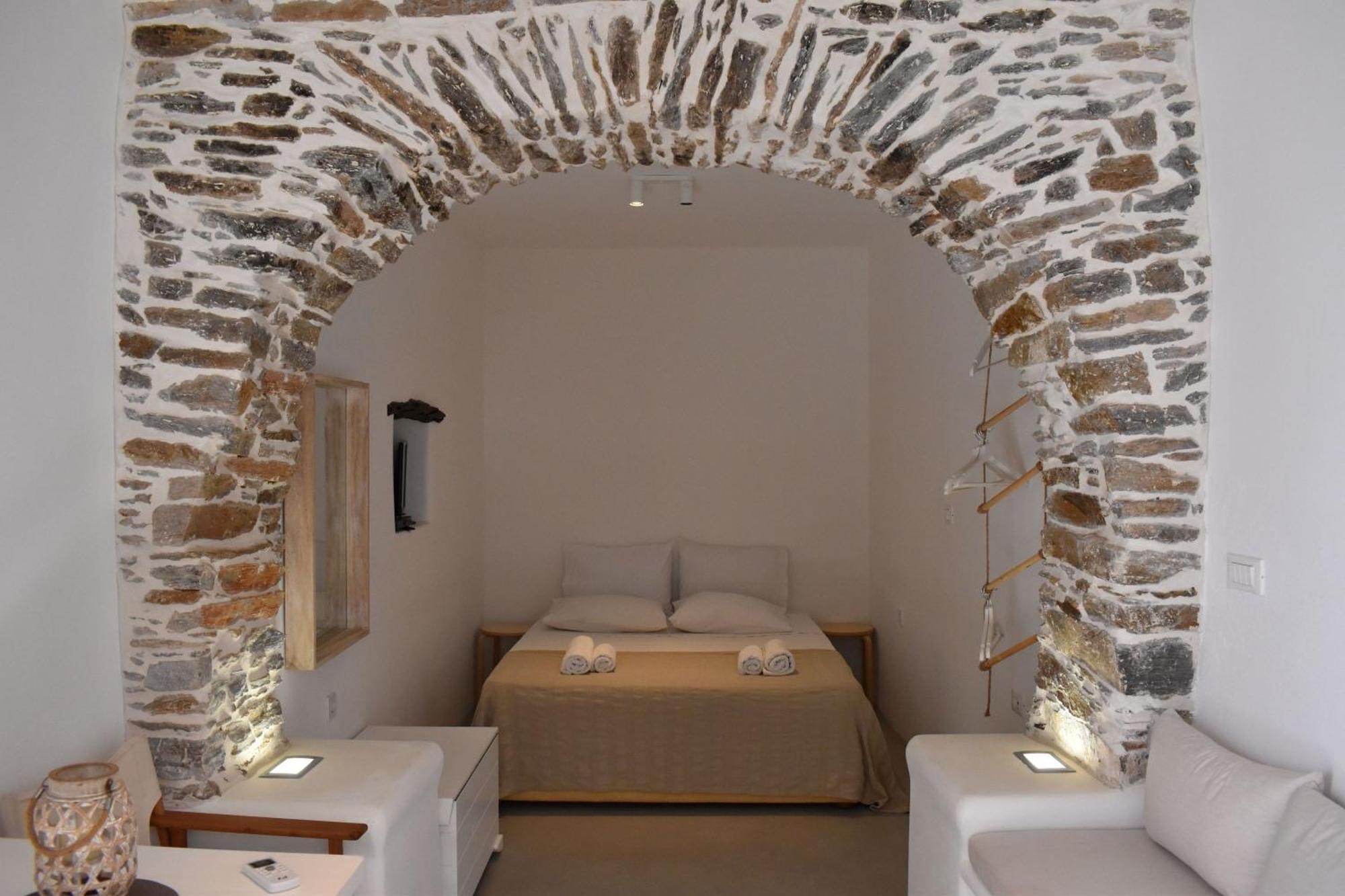 Chora Cozy Apartment *